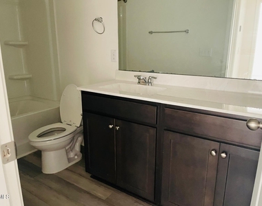 330 Summer Ranch Drive - Photo Thumbnail 30