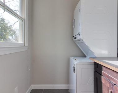 915 Exum Street - Photo Thumbnail 13