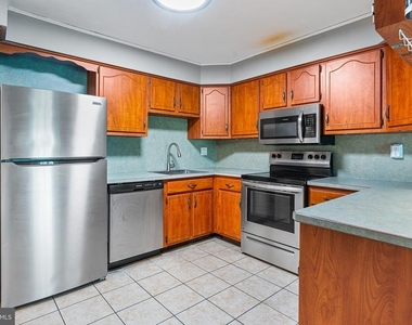201 Providence Forge Road - Photo Thumbnail 16