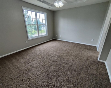 5036 Yorkchester Drive - Photo Thumbnail 14