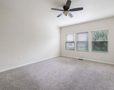 1037 Spacious Skies Lane - Photo Thumbnail 14