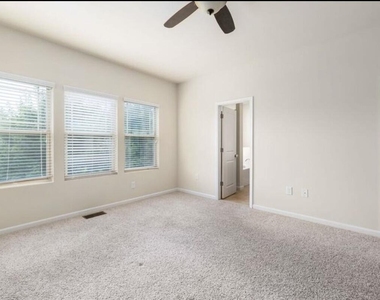 1037 Spacious Skies Lane - Photo Thumbnail 15