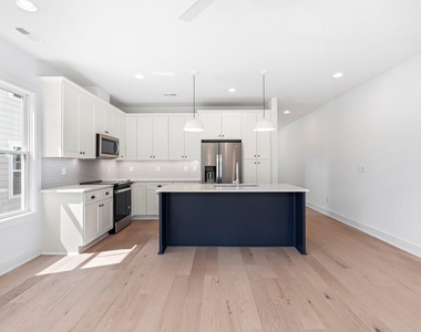 845 Athens Drive - Photo Thumbnail 8