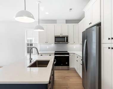 845 Athens Drive - Photo Thumbnail 5