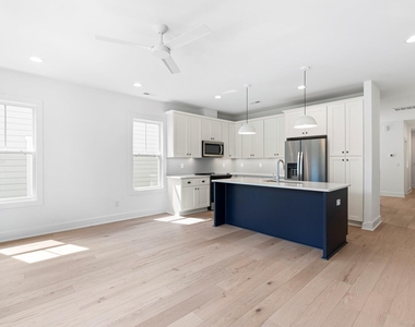 845 Athens Drive - Photo Thumbnail 4