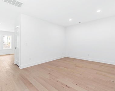 845 Athens Drive - Photo Thumbnail 20