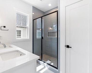 845 Athens Drive - Photo Thumbnail 14