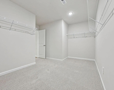 744 Red River Drive - Photo Thumbnail 28