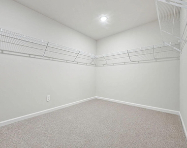 744 Red River Drive - Photo Thumbnail 27