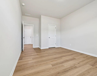 744 Red River Drive - Photo Thumbnail 16