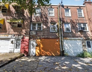243 W 22nd Street - Photo Thumbnail 26