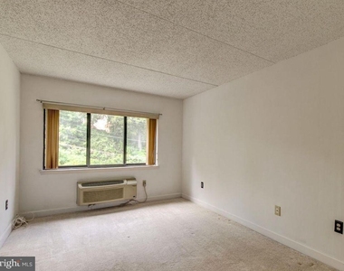 700 Avondale Road - Photo Thumbnail 18