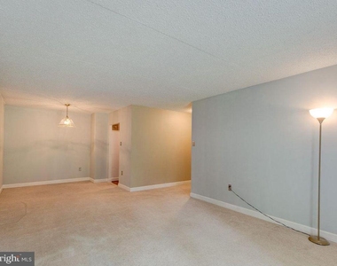 700 Avondale Road - Photo Thumbnail 7