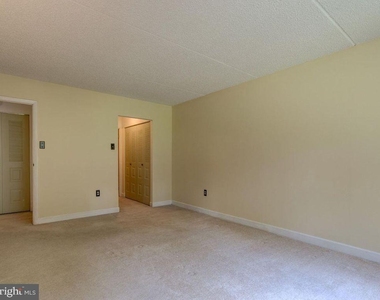 700 Avondale Road - Photo Thumbnail 15