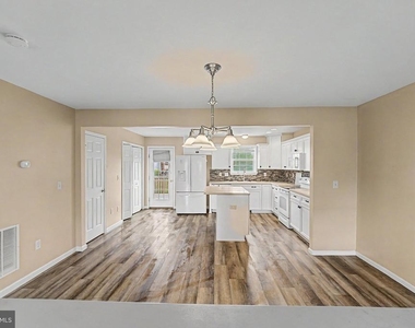 1955 Preserve Lane - Photo Thumbnail 28