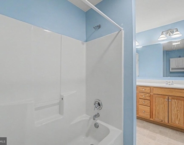 1955 Preserve Lane - Photo Thumbnail 9