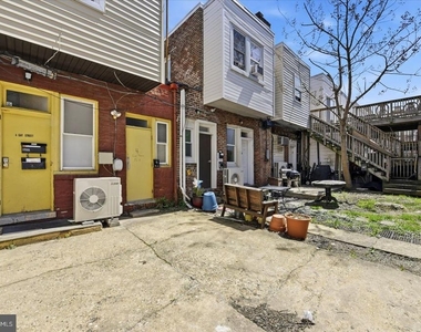 4 Gay Street - Photo Thumbnail 1