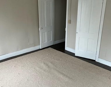 106 N Arch Street - Photo Thumbnail 6
