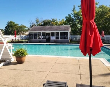 1 South Seas Court - Photo Thumbnail 18
