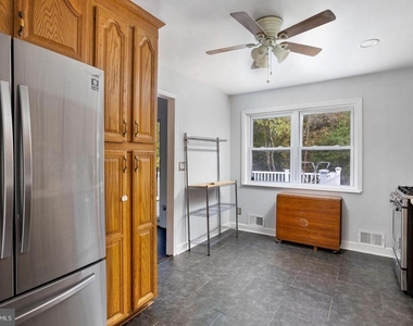 46 Carl Sandburg Road - Photo Thumbnail 18