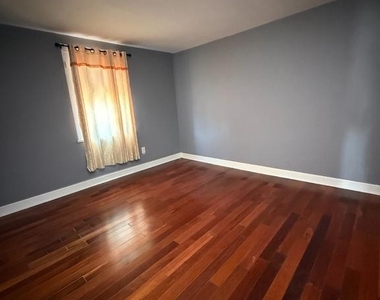629 N White Horse Pike - Photo Thumbnail 3