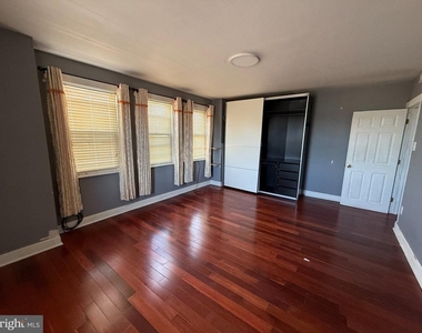629 N White Horse Pike - Photo Thumbnail 5