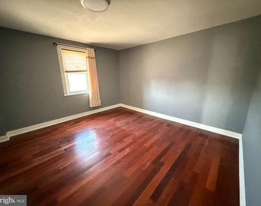 629 N White Horse Pike - Photo Thumbnail 4
