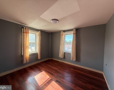 629 N White Horse Pike - Photo Thumbnail 2