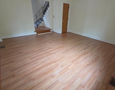 504 New Jersey Avenue - Photo Thumbnail 1