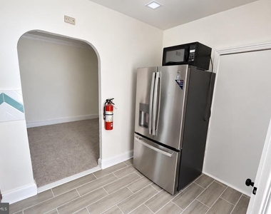 219 Wood Street - Photo Thumbnail 3