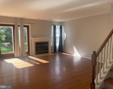 20 Palmer Drive - Photo Thumbnail 5