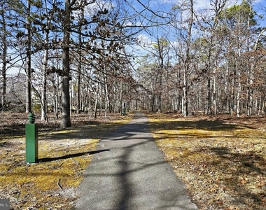 2701 Canyon Ct - Photo Thumbnail 13