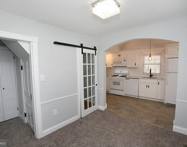 412 W Ocean Heights Avenue - Photo Thumbnail 2