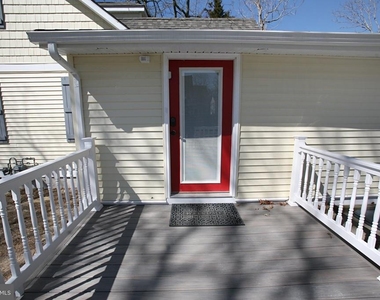 412 W Ocean Heights Avenue - Photo Thumbnail 14