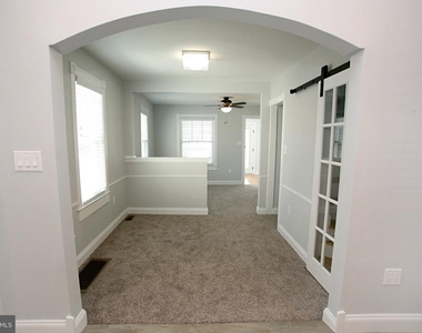 412 W Ocean Heights Avenue - Photo Thumbnail 4