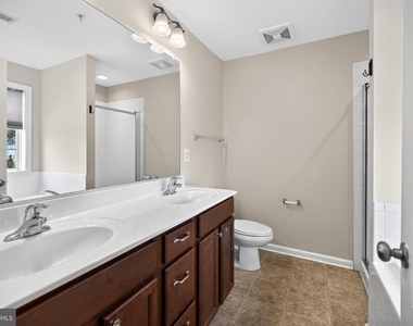 10382 Lantern Lane - Photo Thumbnail 19