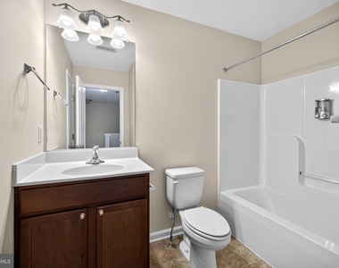 10382 Lantern Lane - Photo Thumbnail 37