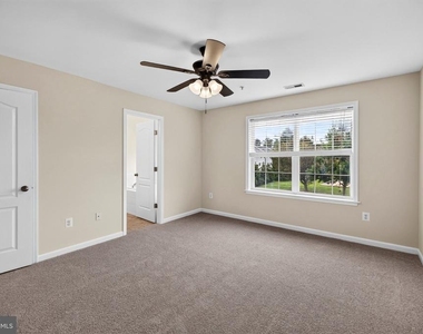 10382 Lantern Lane - Photo Thumbnail 38