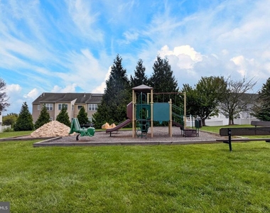 10382 Lantern Lane - Photo Thumbnail 26
