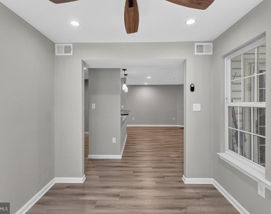 2071 Alice Avenue - Photo Thumbnail 6