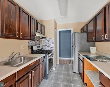 3841 Saint Barnabas - Photo Thumbnail 4
