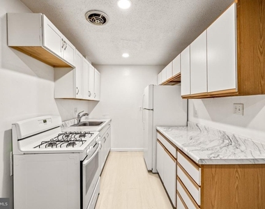 3009 Southern Avenue Se - Photo Thumbnail 13