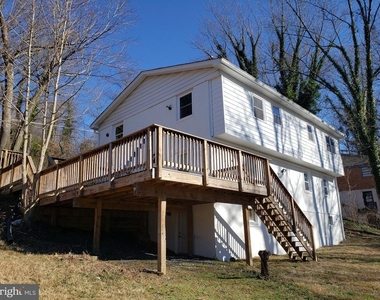 1609 Lee Road - Photo Thumbnail 22