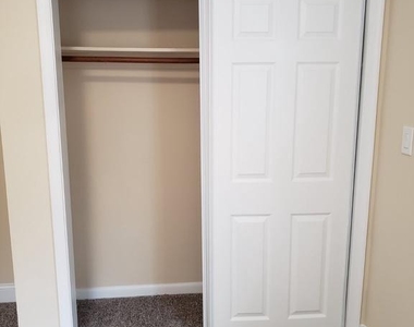 1609 Lee Road - Photo Thumbnail 12