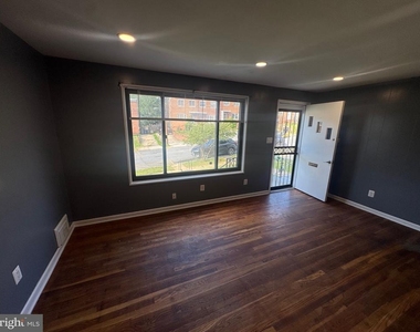 3525 Manor Wood Drive - Photo Thumbnail 1