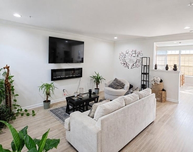 610 Chance Place - Photo Thumbnail 2