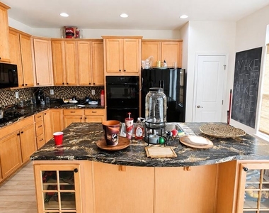 610 Chance Place - Photo Thumbnail 7