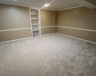 15524 Villisca Terrace - Photo Thumbnail 41