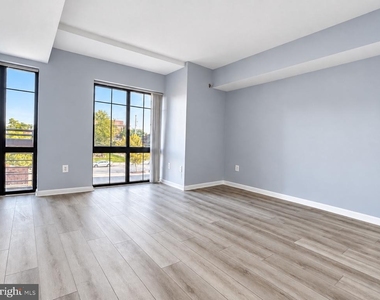 7915 Nw Eastern Avenue Nw - Photo Thumbnail 14