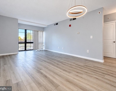 7915 Nw Eastern Avenue Nw - Photo Thumbnail 7